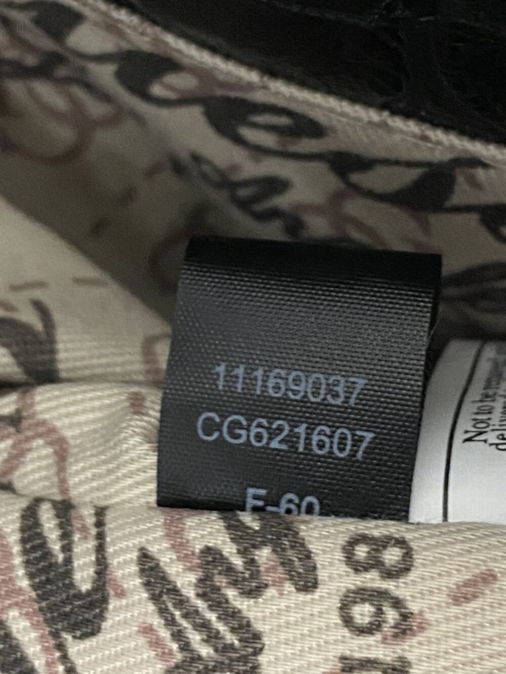 GUESS CATE SATCHEL - Picture 8 of 15